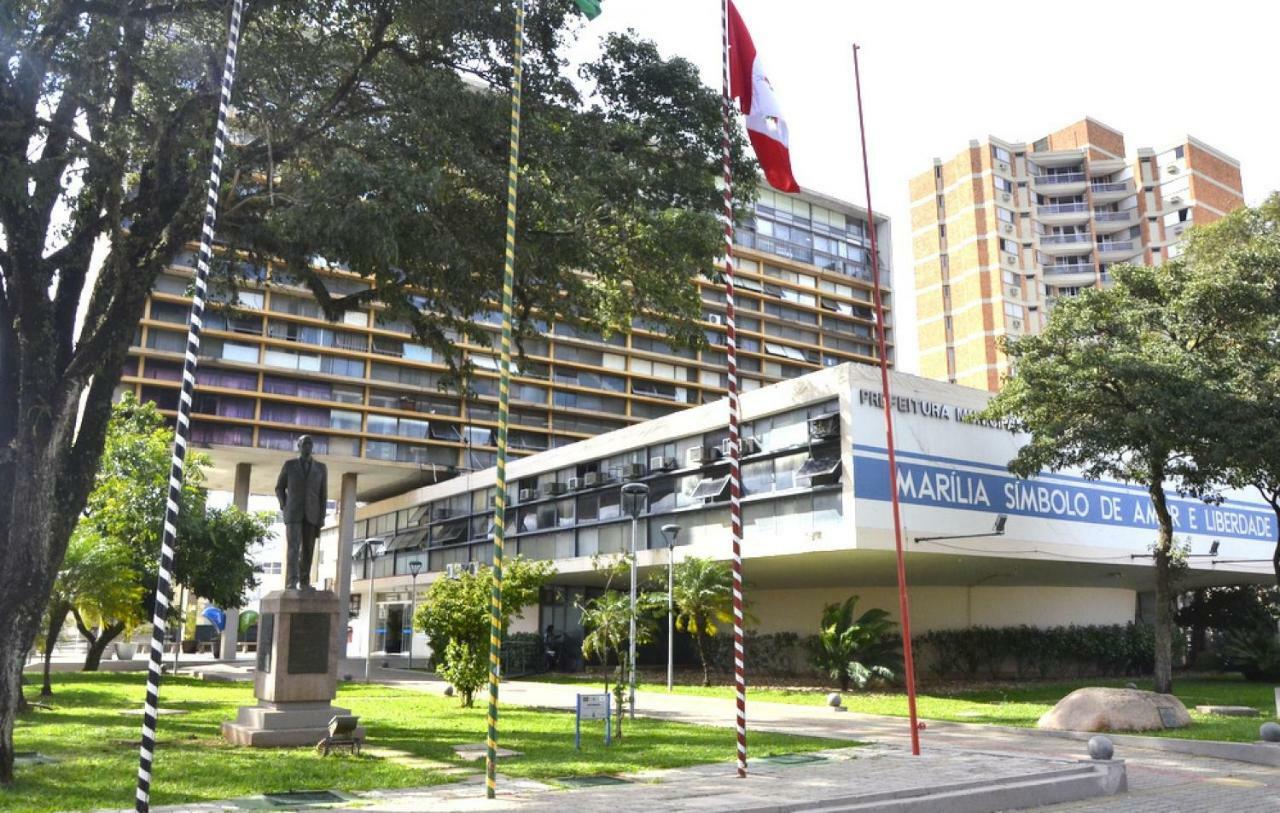Nove De Julho 2* Marília